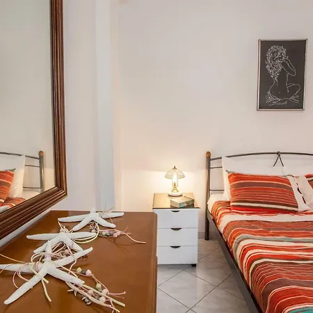 Apartment Seaside Holiday