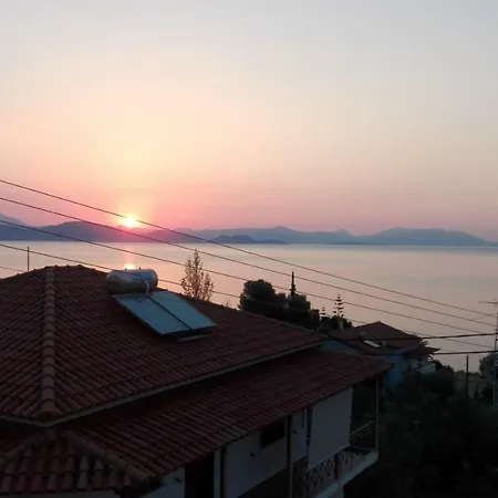 Apartment Seaside Holiday *